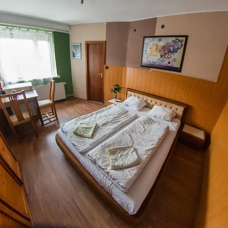 Mueller's 1 Apartament *